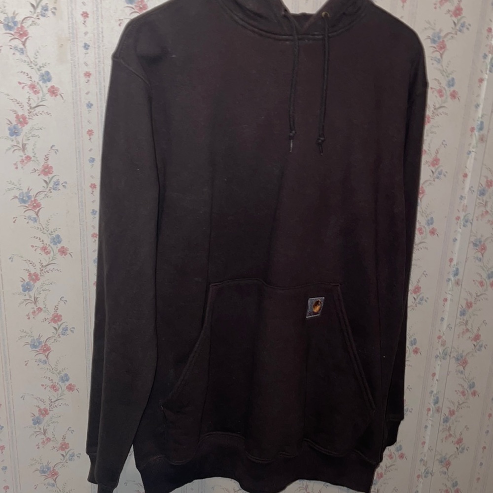 Brown Carhart pullover